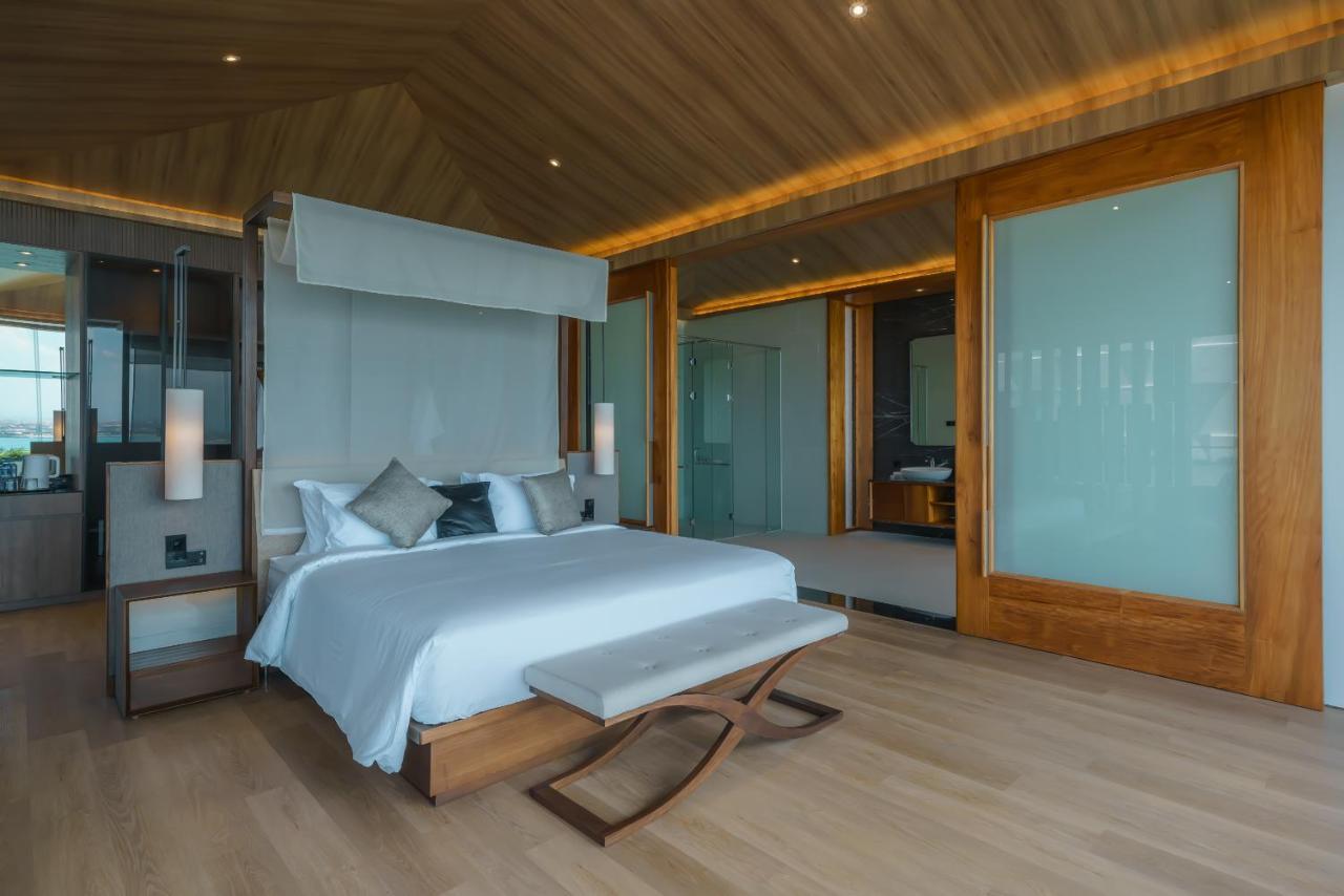 Beyond The Sea - Luxe Sea View Villa In Jimbaran Exterior foto